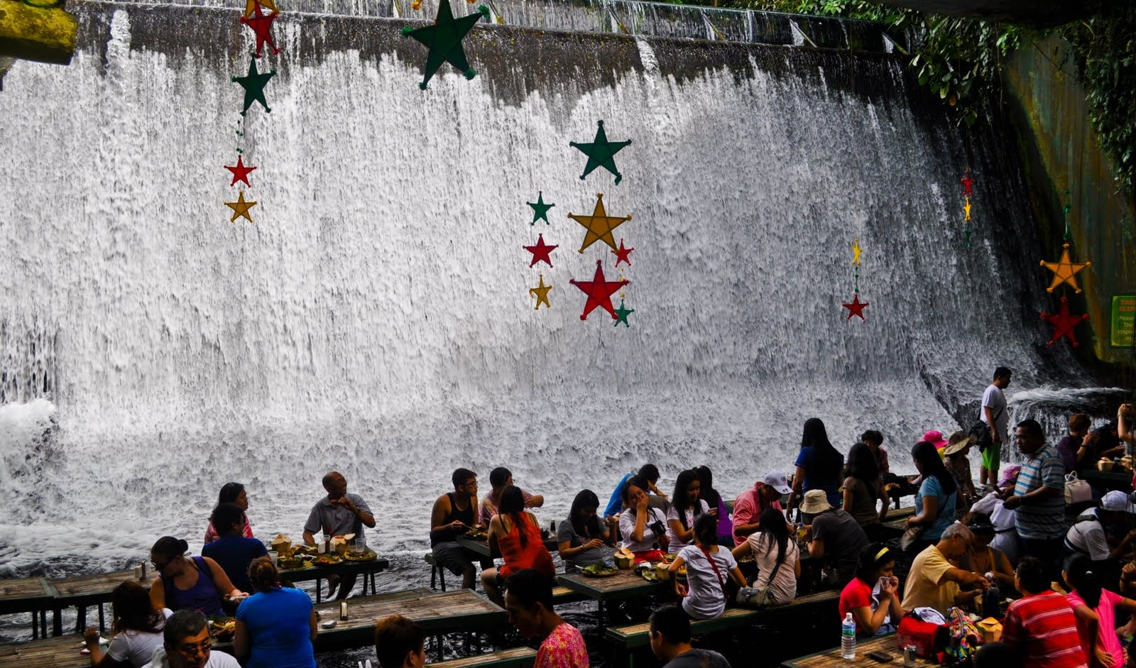 Labassin Waterfall Restaurant – Philippines - Top 10 Most Unusual Restaurants Around The World 1