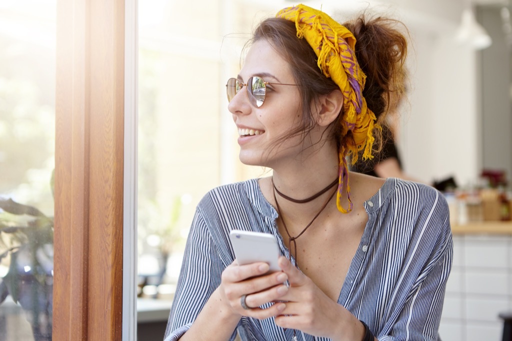 Headband, what not to wear after 40