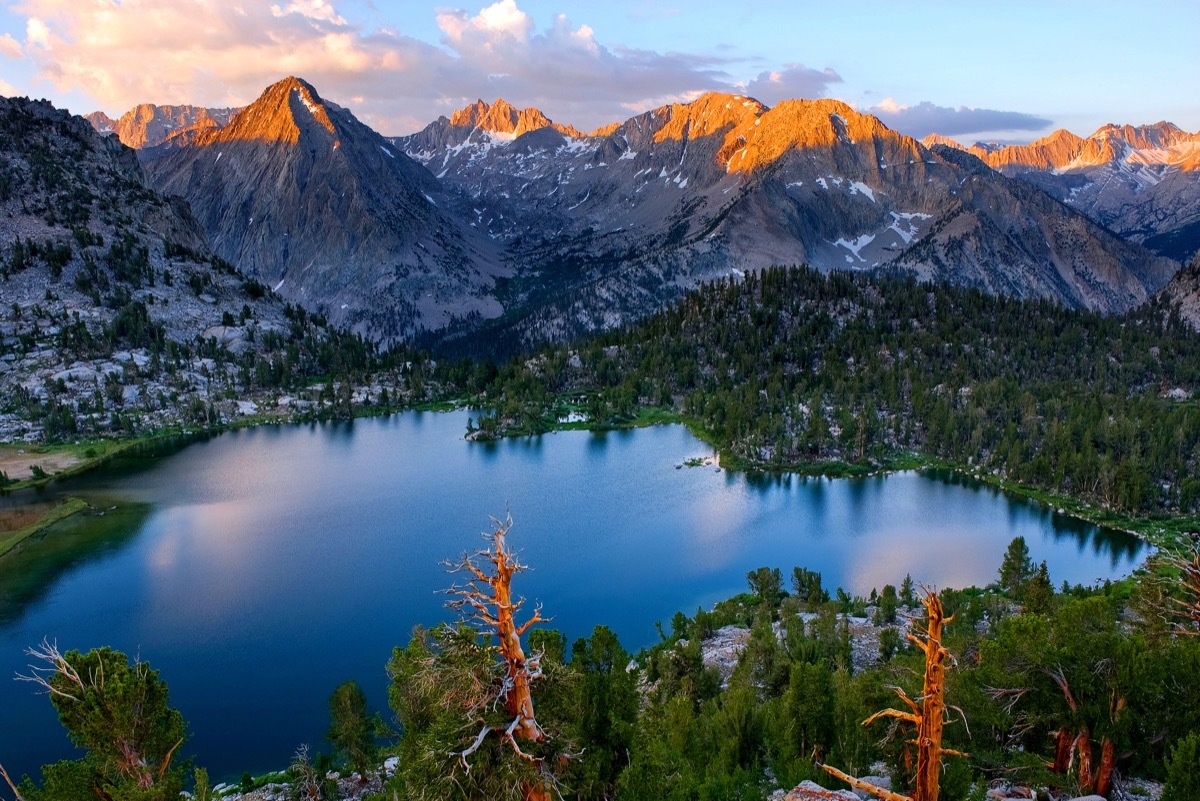 Kings Canyon, Kings Canyon National Park, High Sierra, Sunset, Mountain Peaks in Sunshine