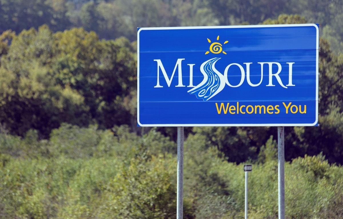 missouri state welcome sign, iconic state photos