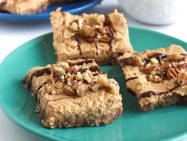 healthy dessert recipes - raw pumpkin bars