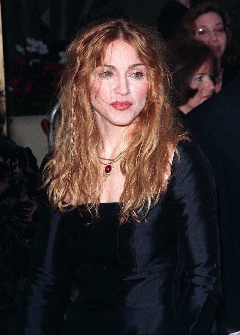 Madonna at the 1998 Golden Globe Awards