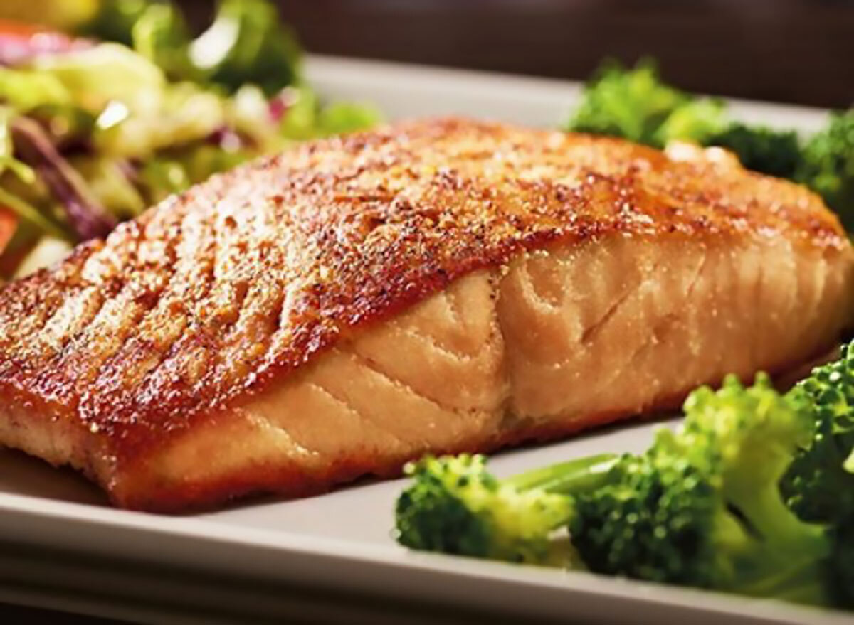 red robin sear ious salmon