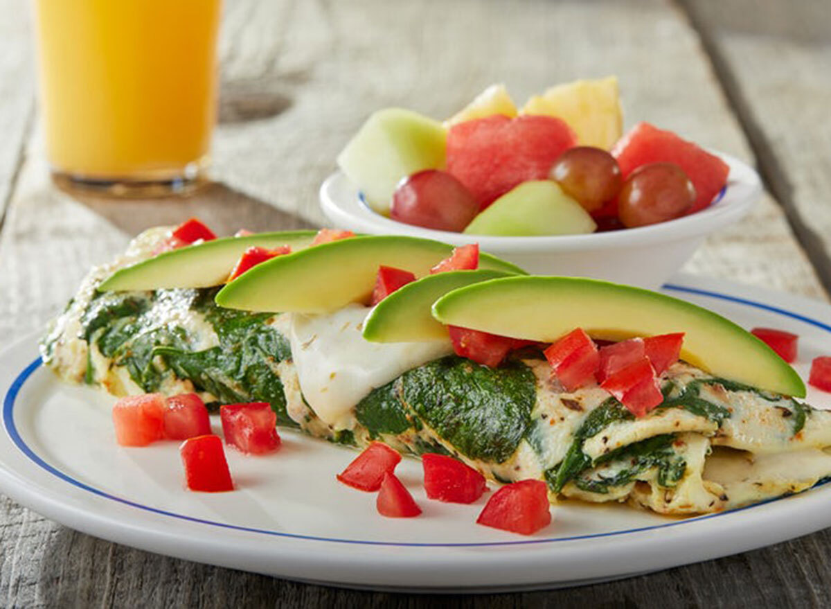 Egg white vegetable omelet