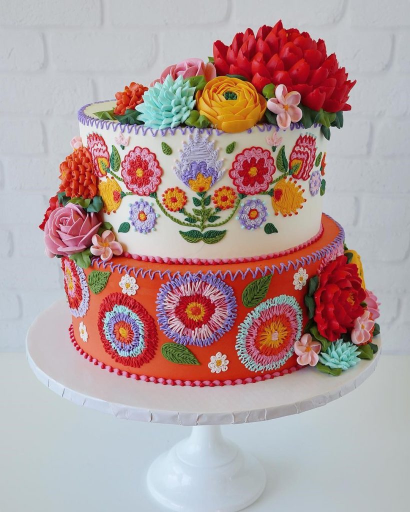 Embroidery Cakes by Leslie Vigil Will Bring You joy #1 | HerBeauty