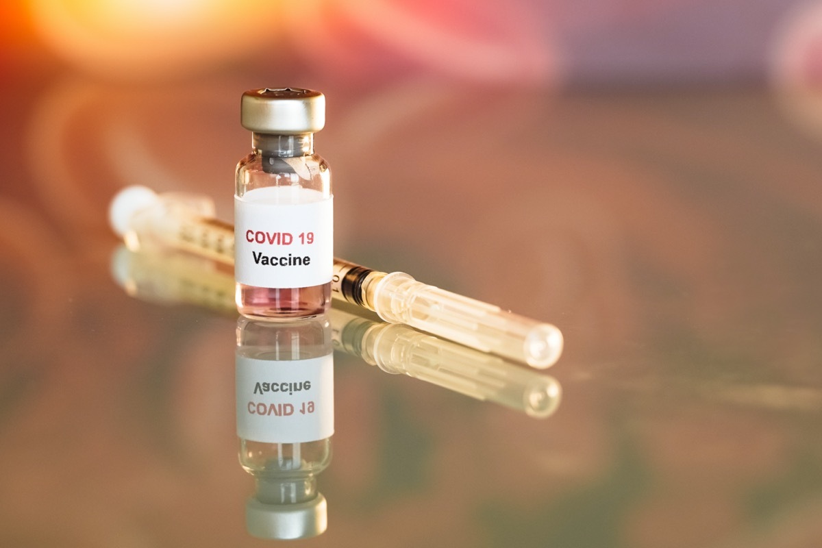 Vaccine and syringe injection It use for prevention, immunization and treatment from COVID-19