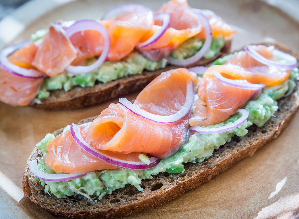 avocado toast smoked salmon