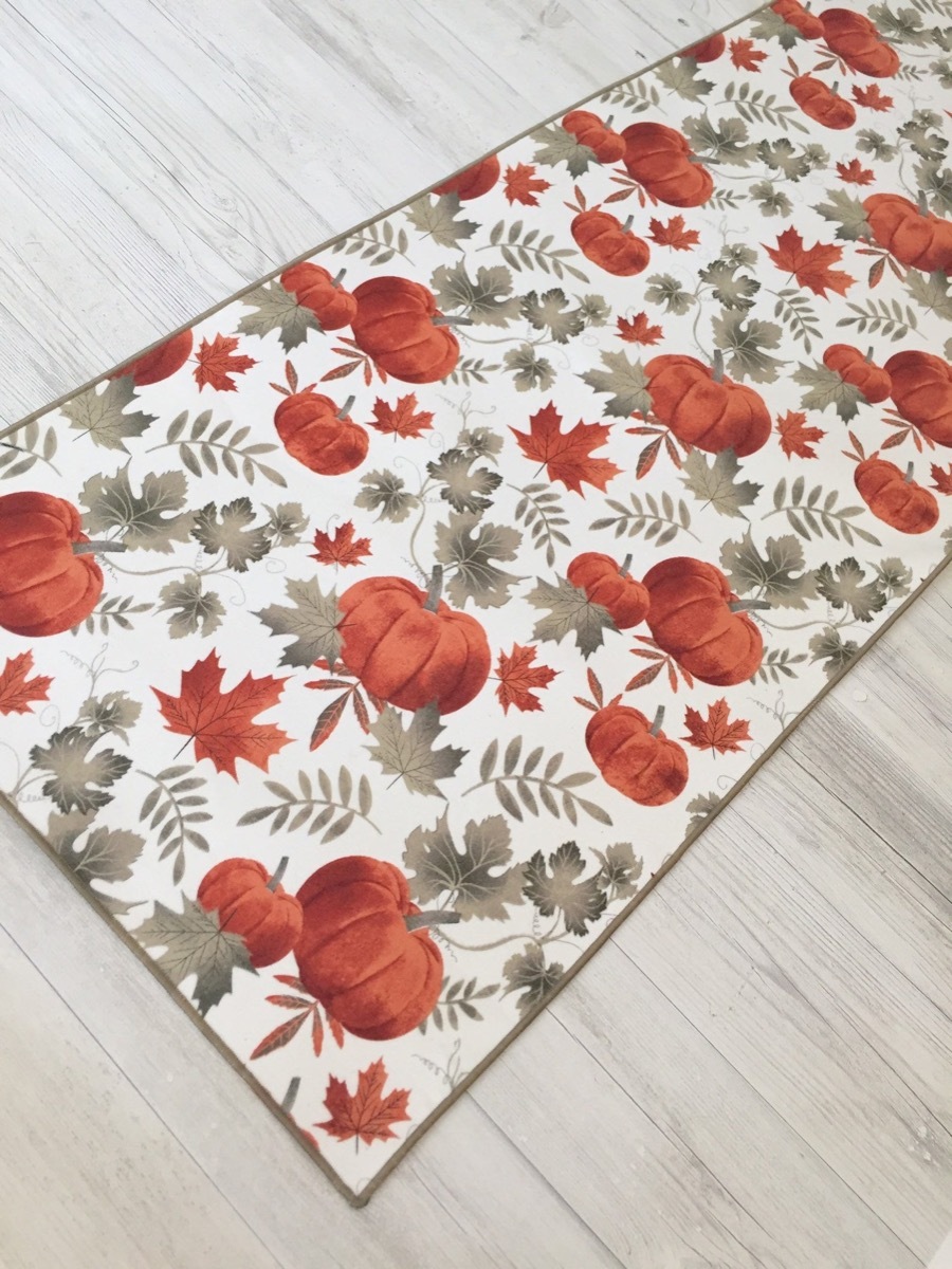 pumpkin and leaf print table runner, fall home decor