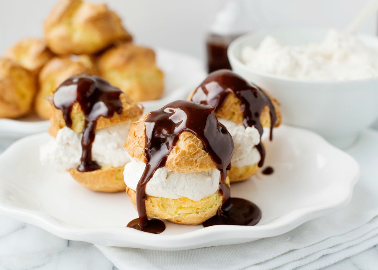 5. Profiteroles (France)