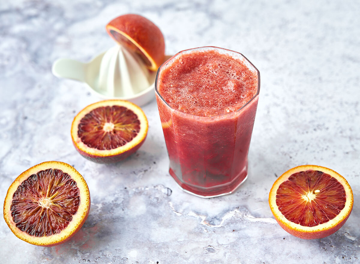 blood orange beet smoothie with oranges