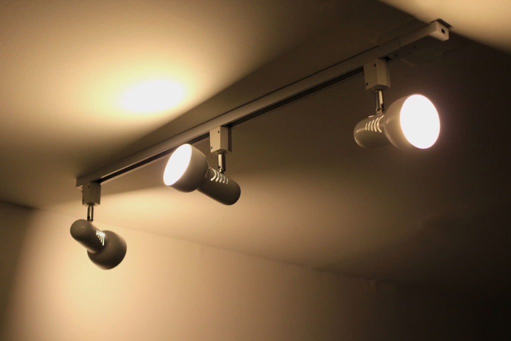 track lights outdated home design