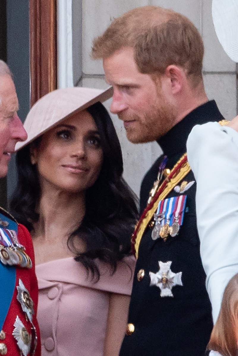 London, UK. 9th June 2018. Trooping The Colour. Meghan Duchess of Sussex, Prince Harry on the balcony at Buckingham Palace Credit: Raymond Tang/Alamy Live News