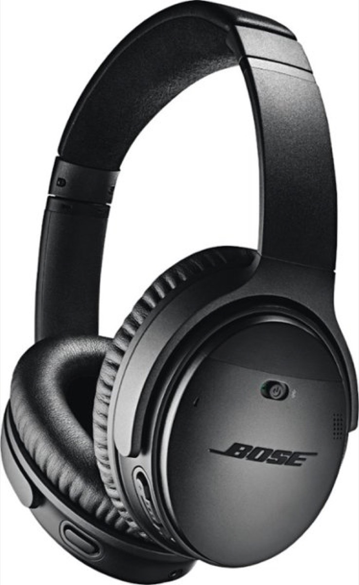 noise cancelling headphones