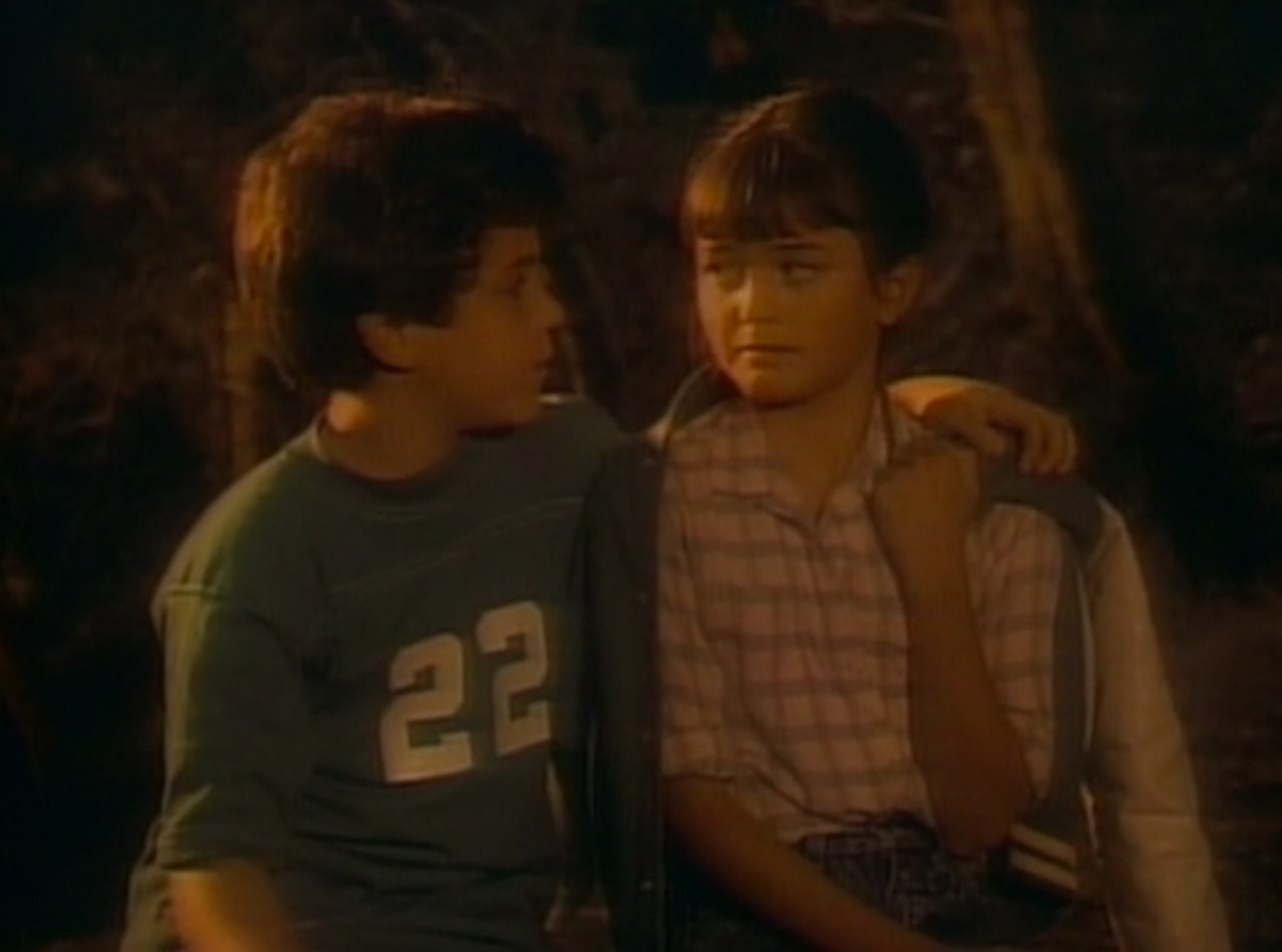 Fred Savage and Danica McKellar in The Wonder Years