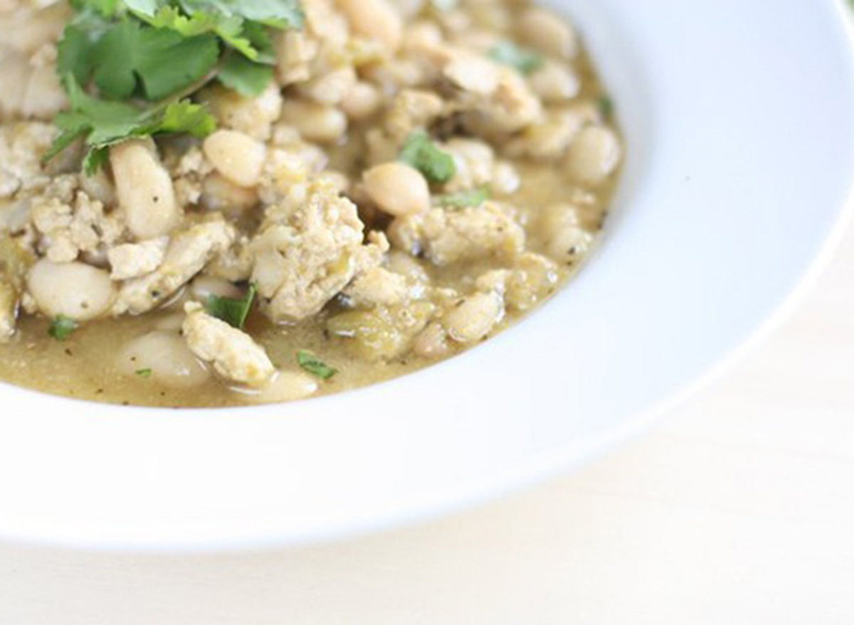 green turkey chili with white beans