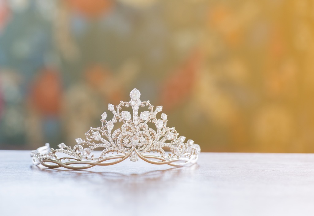 Tiara, pageant