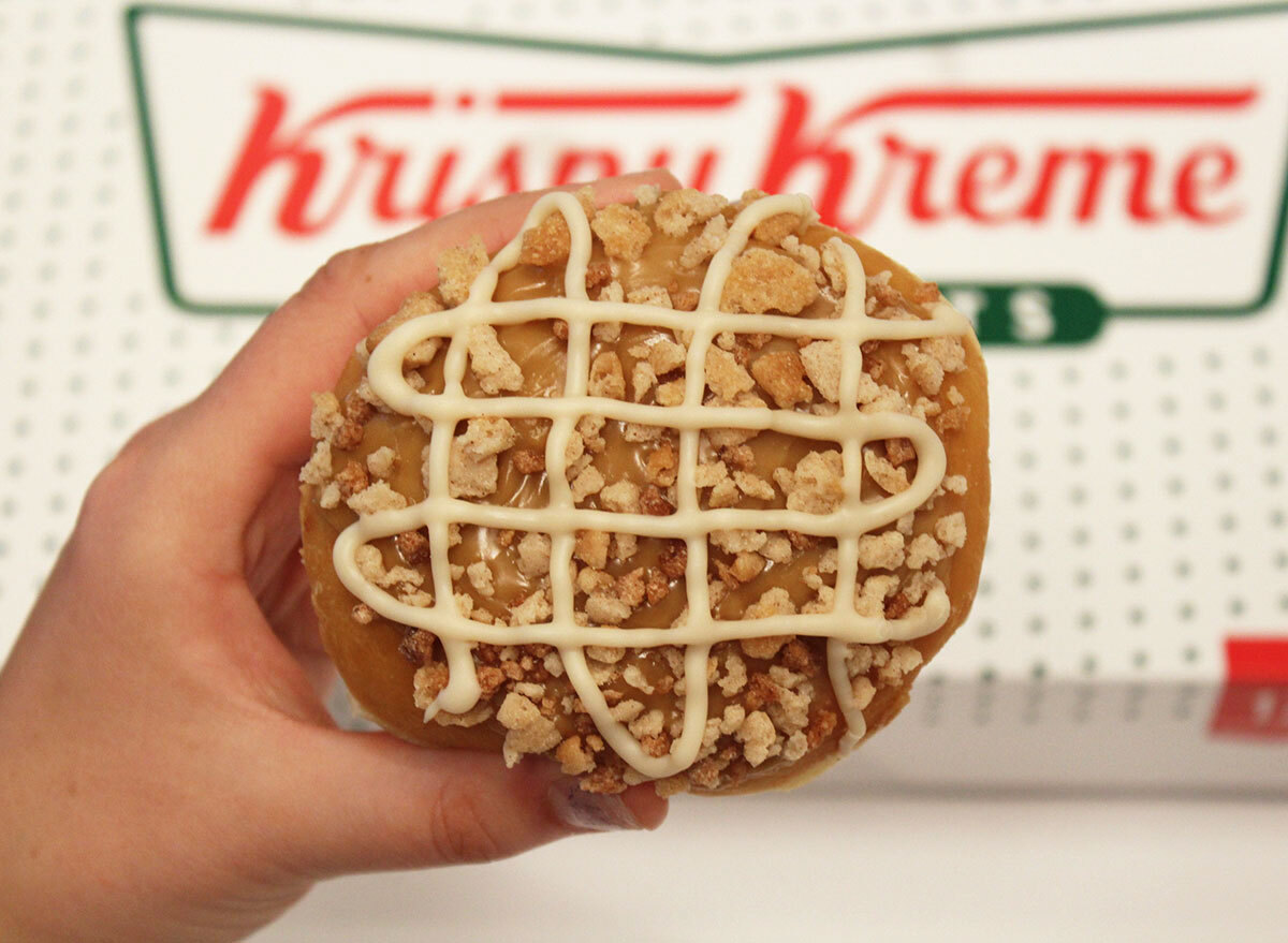 krispy kreme dutch apple pie donut