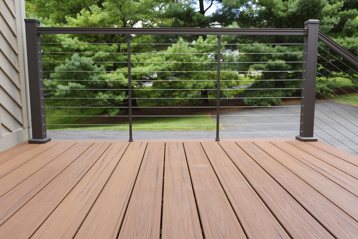 New Deck with Metal Wire Railing