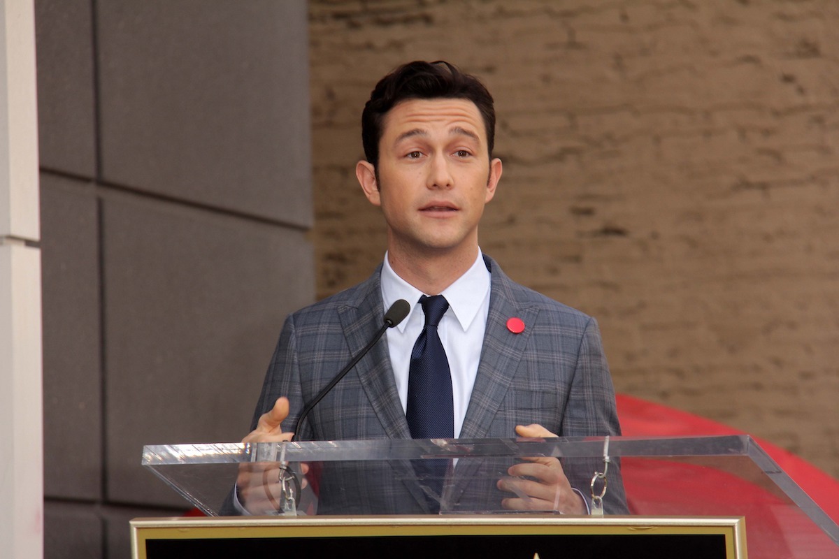 Joseph Gordon-Levitt and Julianne Moore's Hollywood Walk of Fame ceremony in 2013