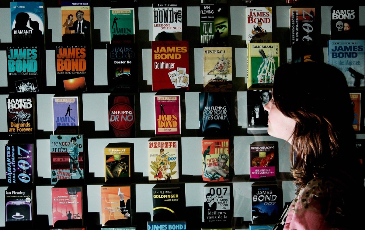 Display of James Bond books in 2009