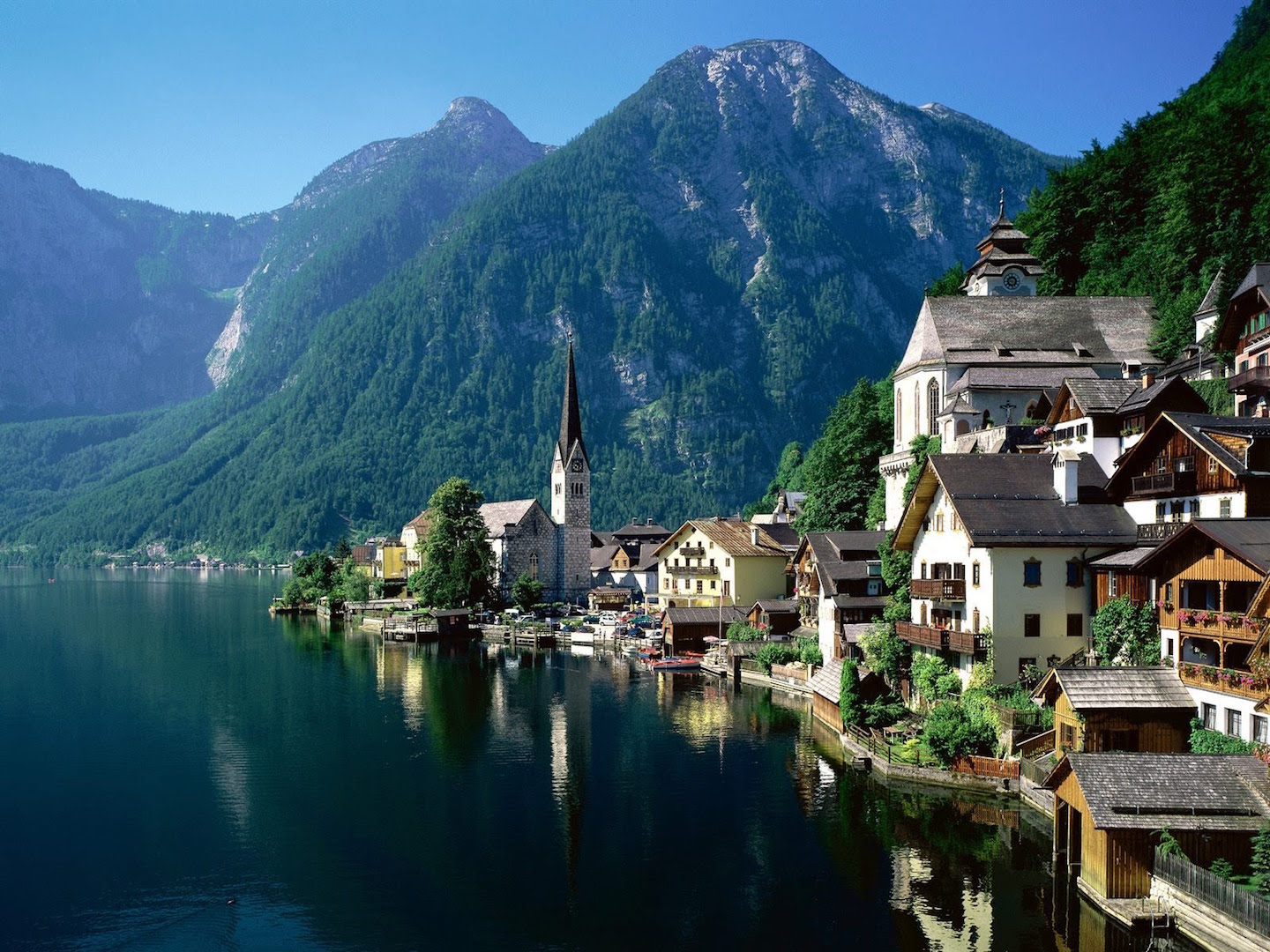 The-Most-Beautiful-Villages-In-Europe-08