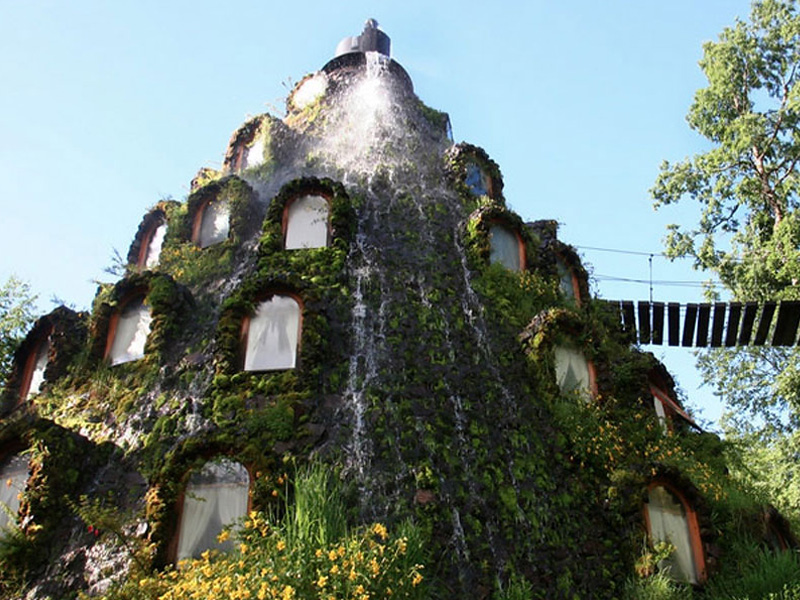 The Most Amazing (Unusual) Hotels Around the World 7