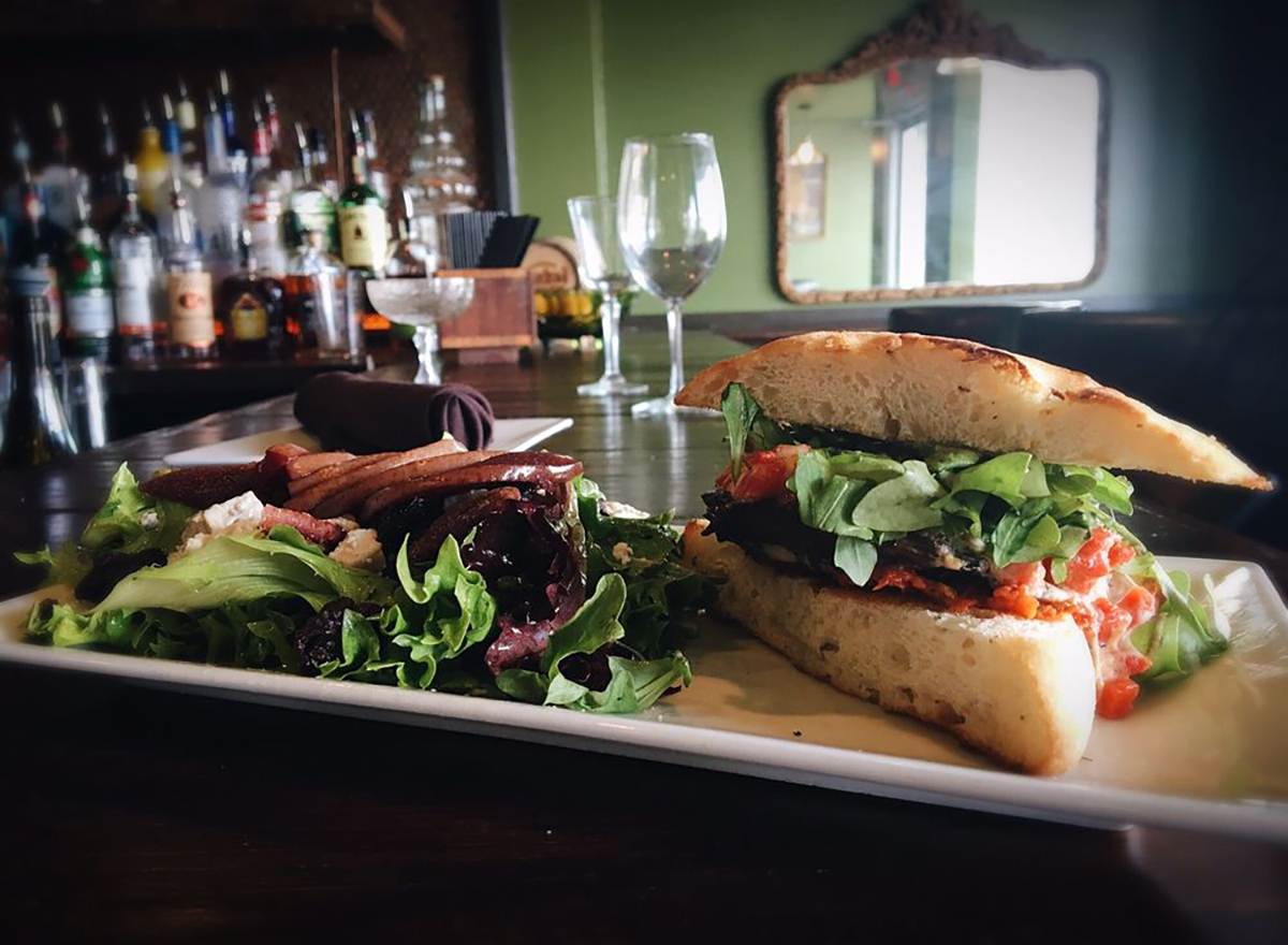 portobello sandwich with arugula salad