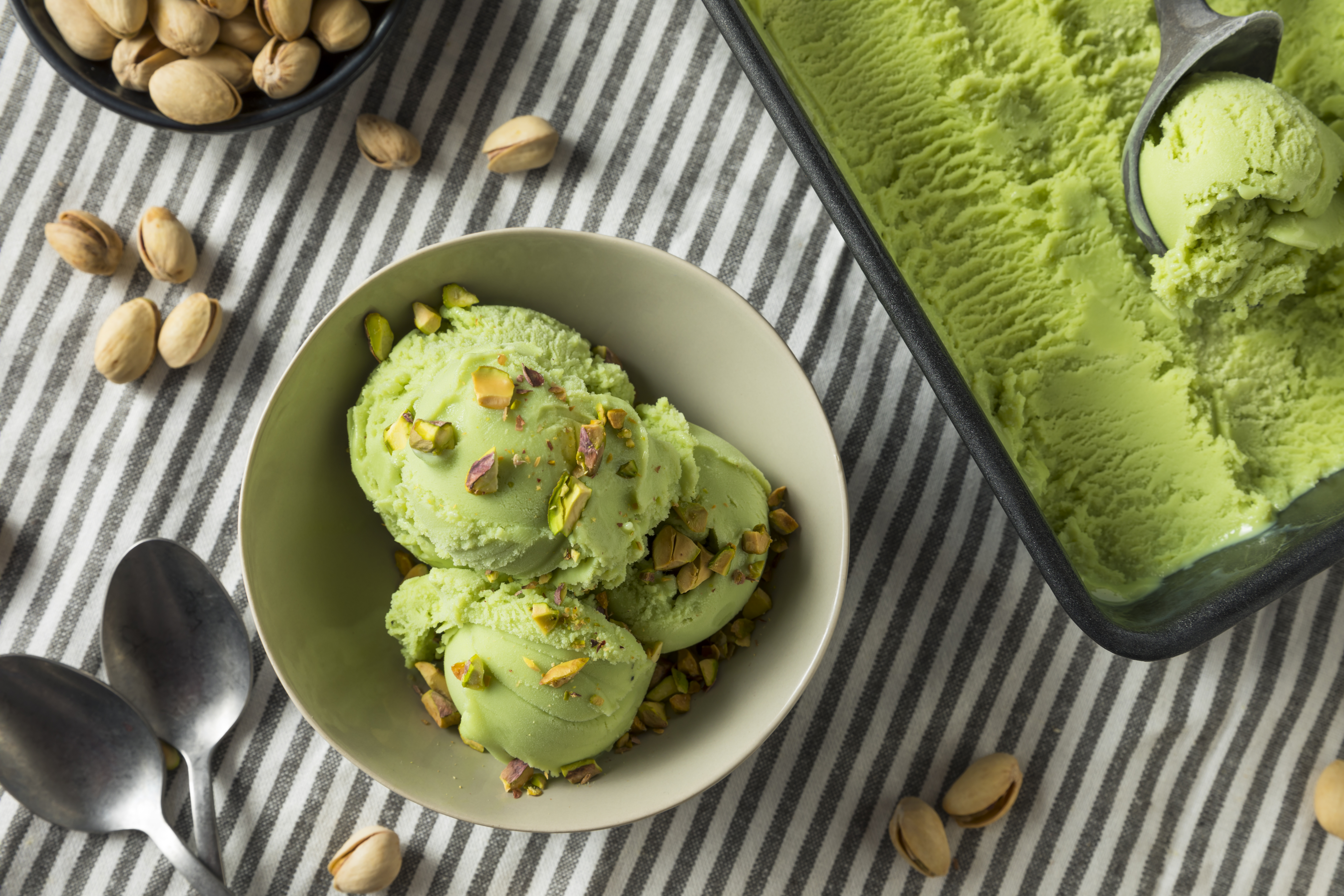 Homemade Green Pistachio Ice Cream