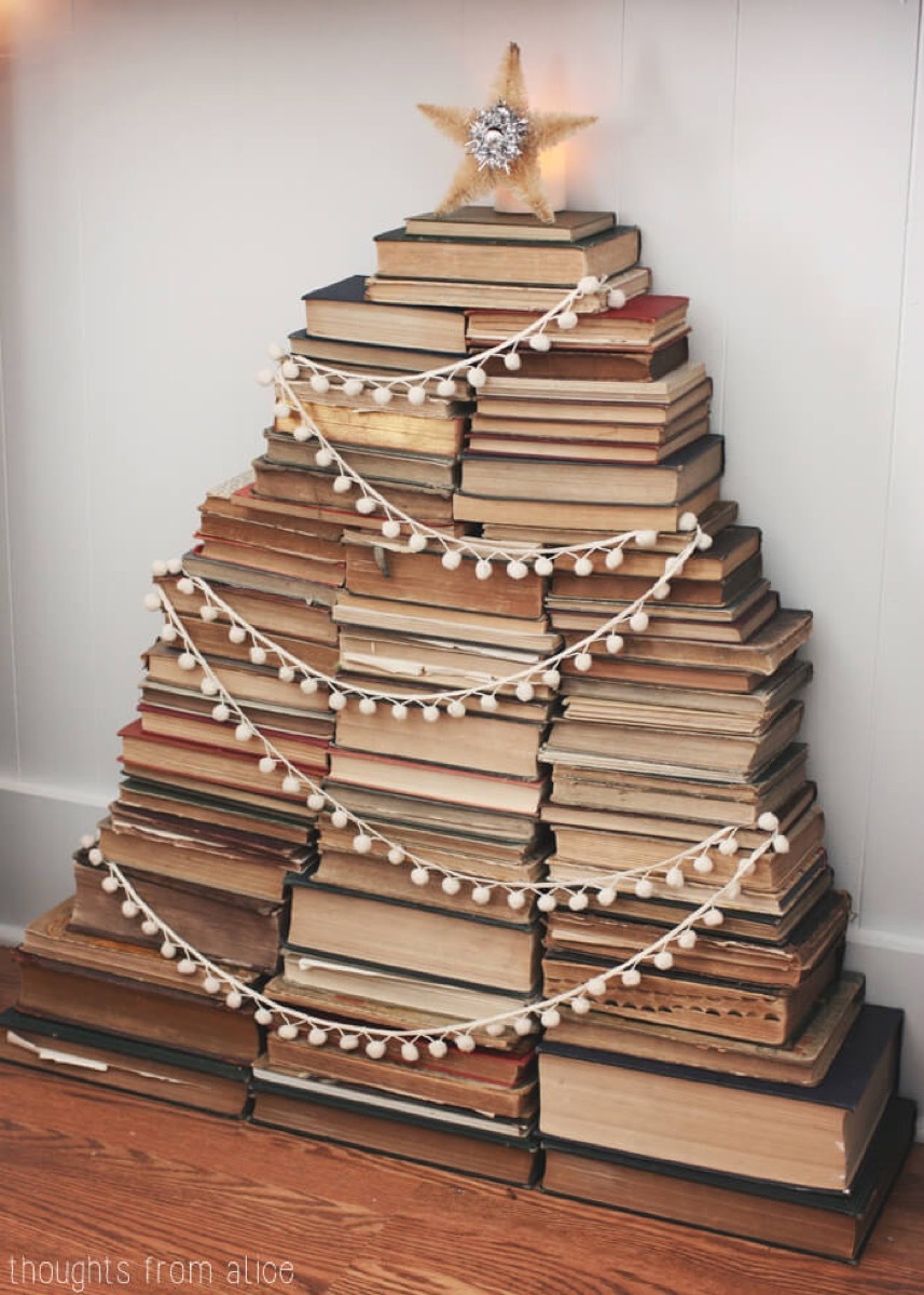 Stack of Books Christmas Tree {Christmas Tree Alternatives}