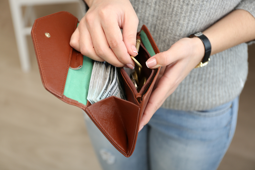 Worst Things to Say to a Cashier