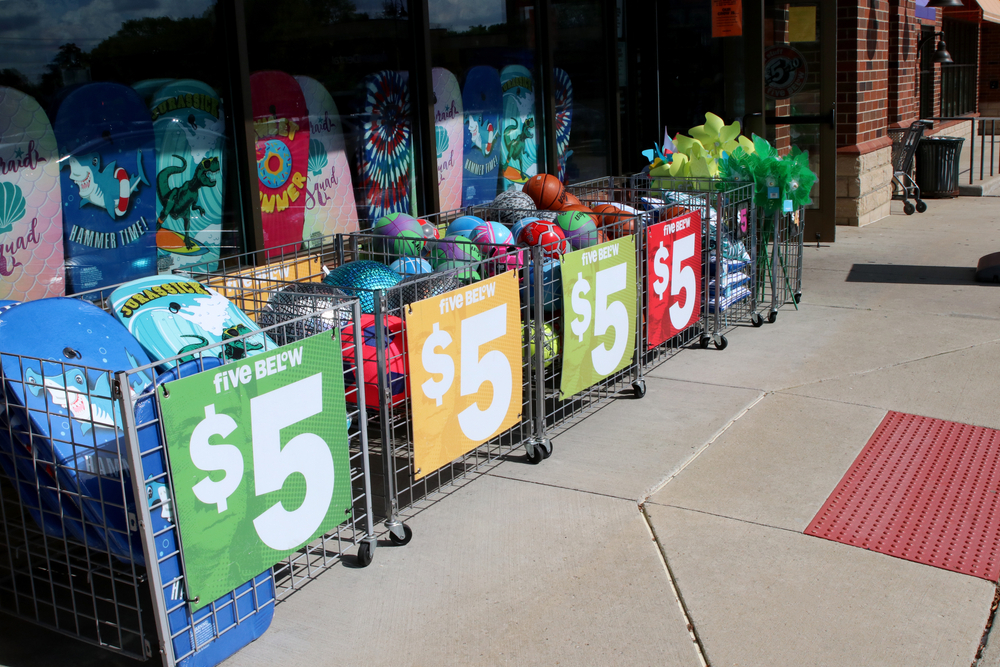 five below store sidewalk