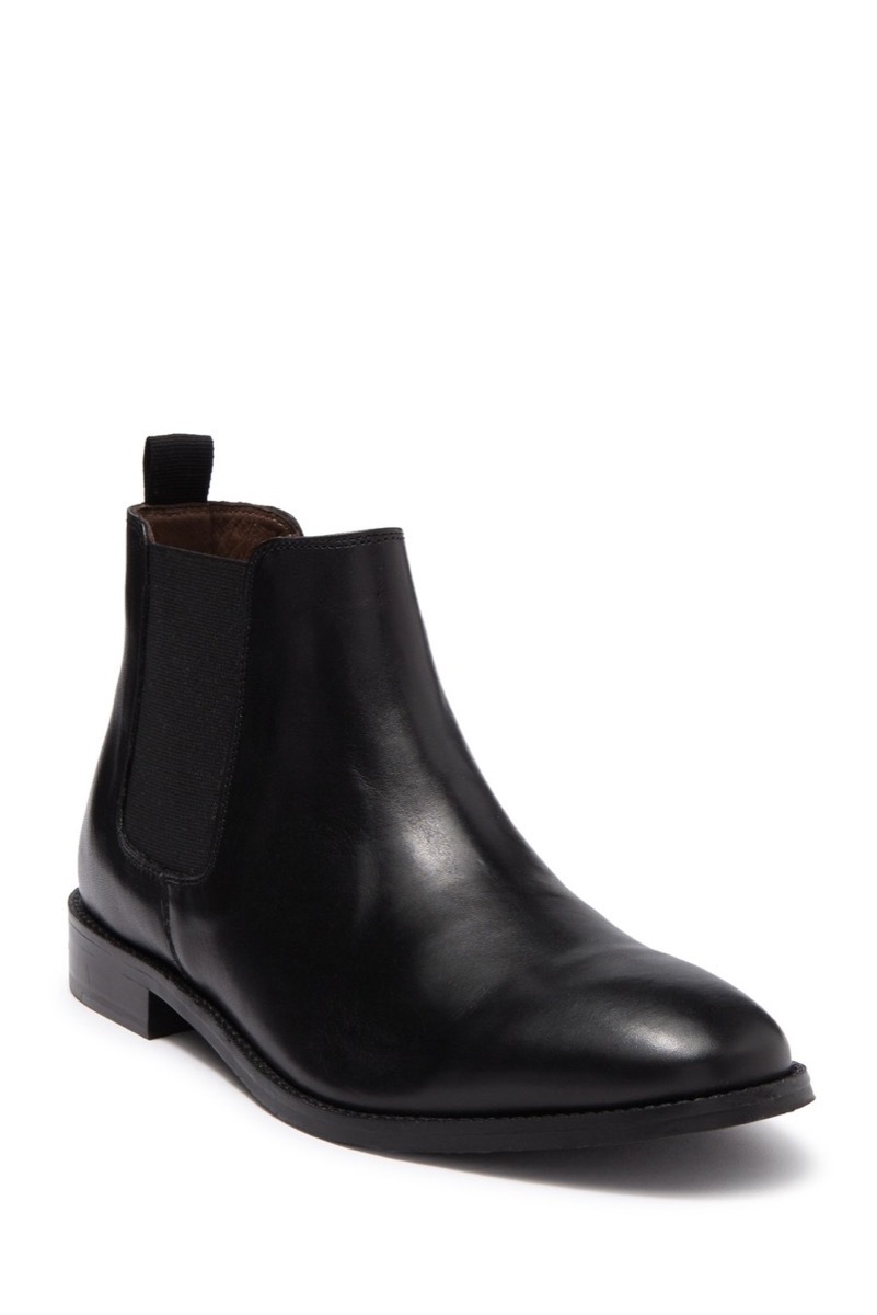 Black chelsea boot