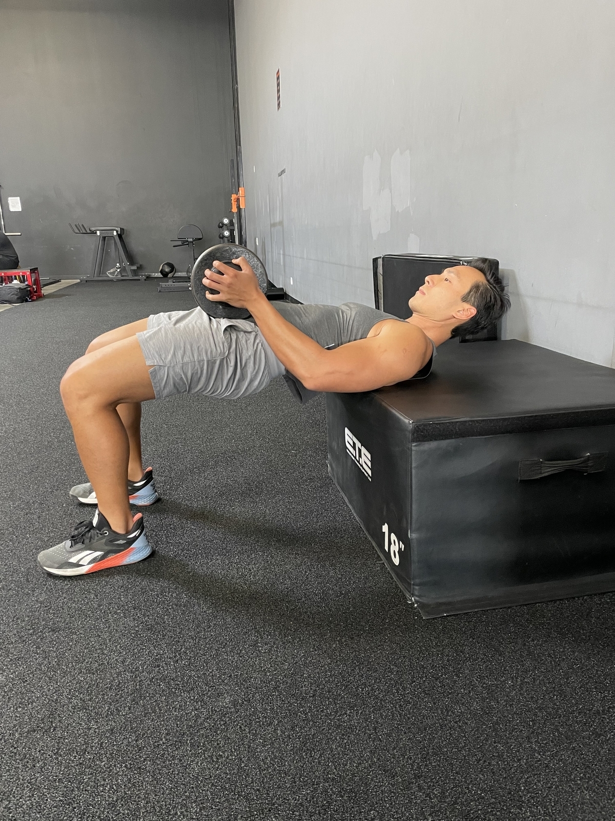 8 - dumbbell hip thrust