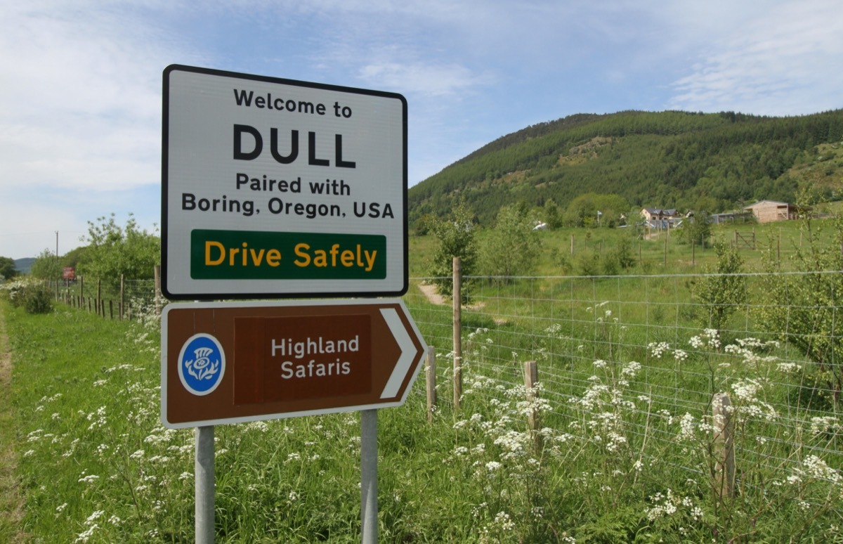 Sign in Dull, Scotland