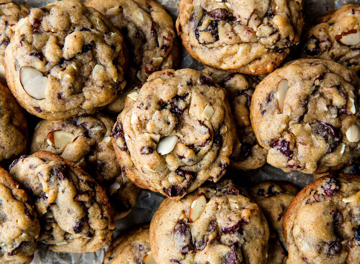 dark chocolate cranberry almond cookies