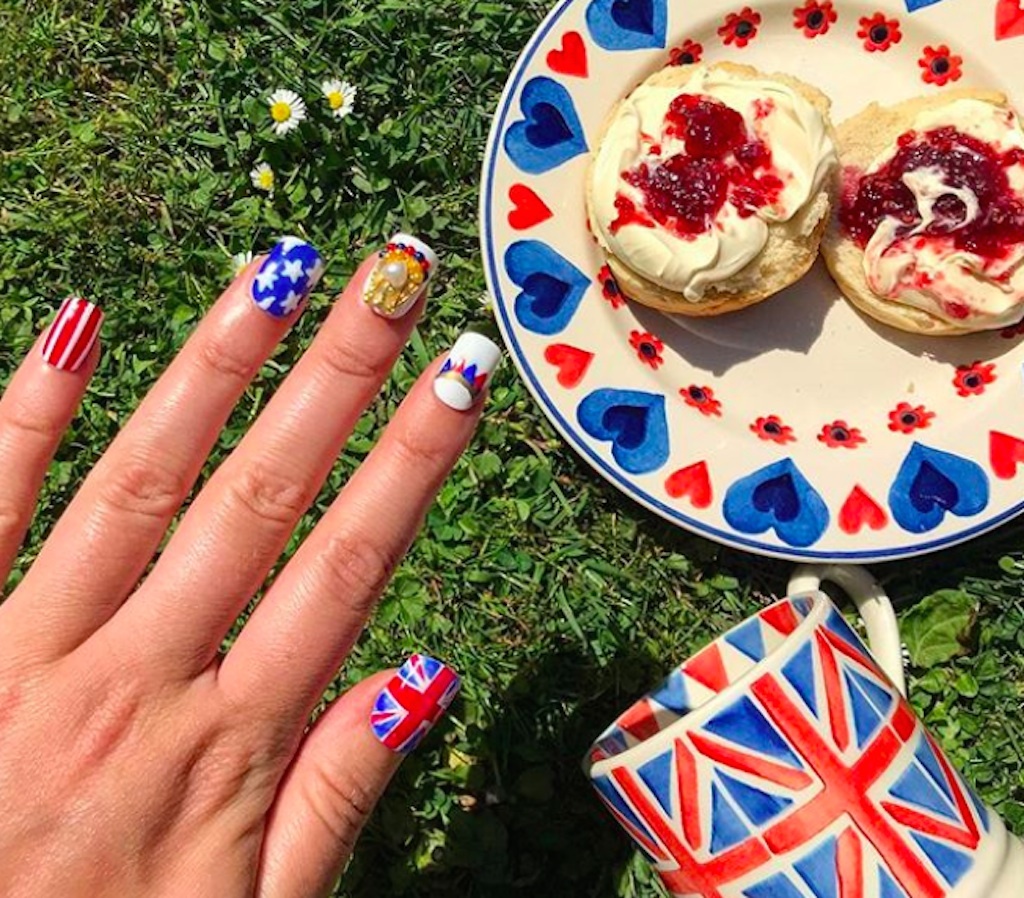 nails for royal wedding