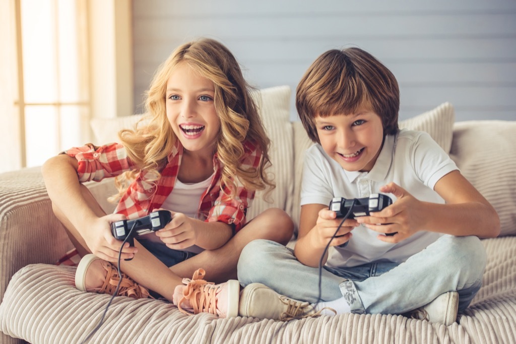 kids playing video games, relationship white lies