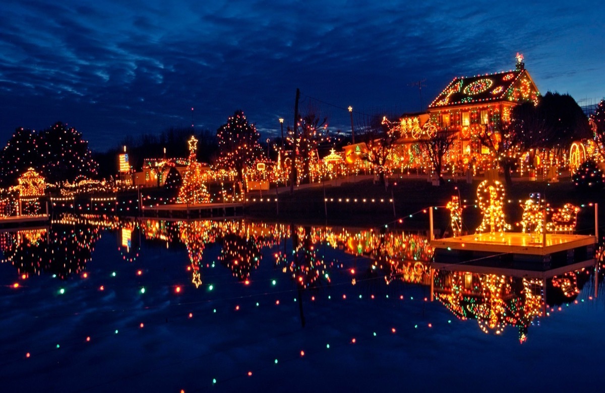 Bernsville, Pennsylvania Christmas towns in America