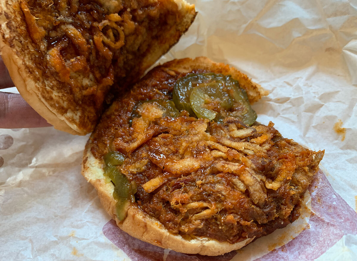 burger king pulled pork king sandwich