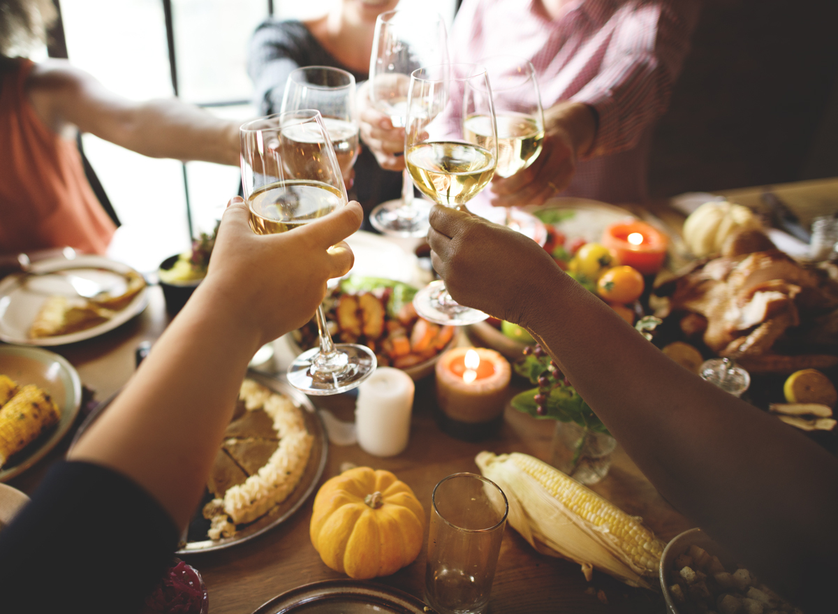 Thanksgiving cheers white wine