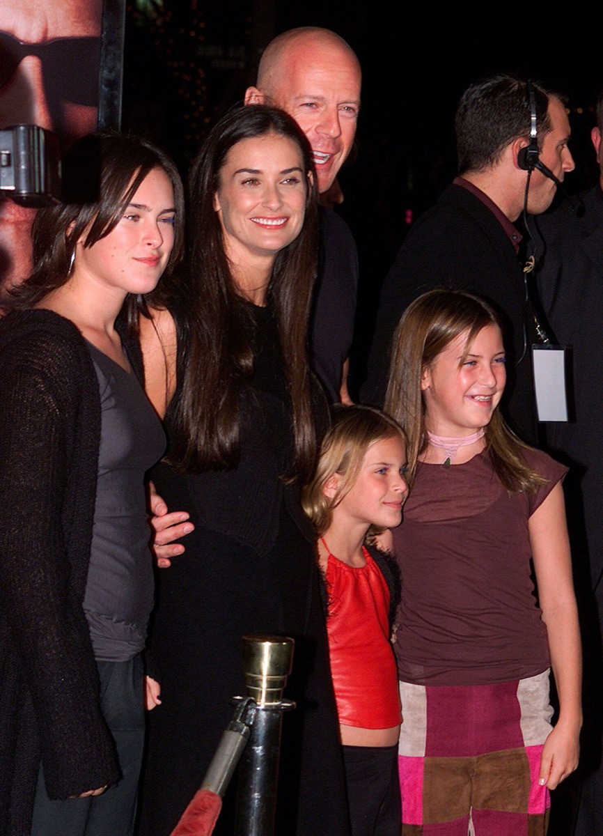 Bruce Willis and Demi Moore with daughters Rumer, Tallulah, and Scout in 2001