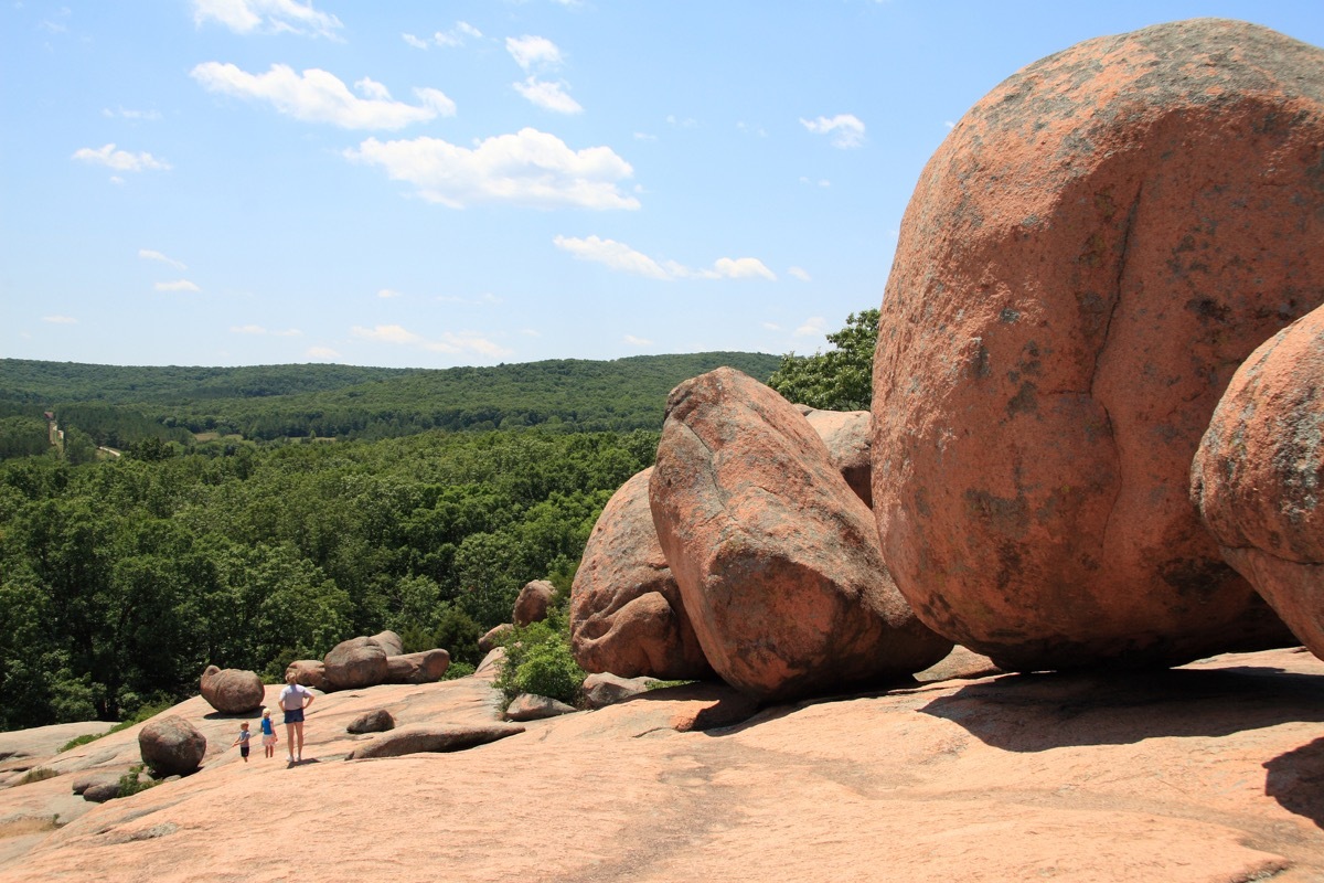 elephant rocks state park missouri state natural wonders